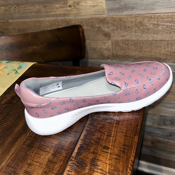 EUC Lands End Women’s Gatas Lightweight Comfort Slip On Shoes 7.5 - Picture 8 of 8